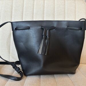 J.Crew black leather bucket crossbody